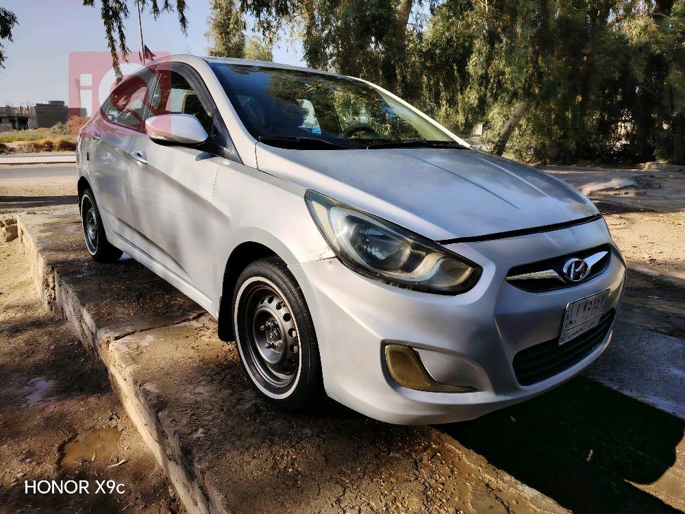 Hyundai Accent